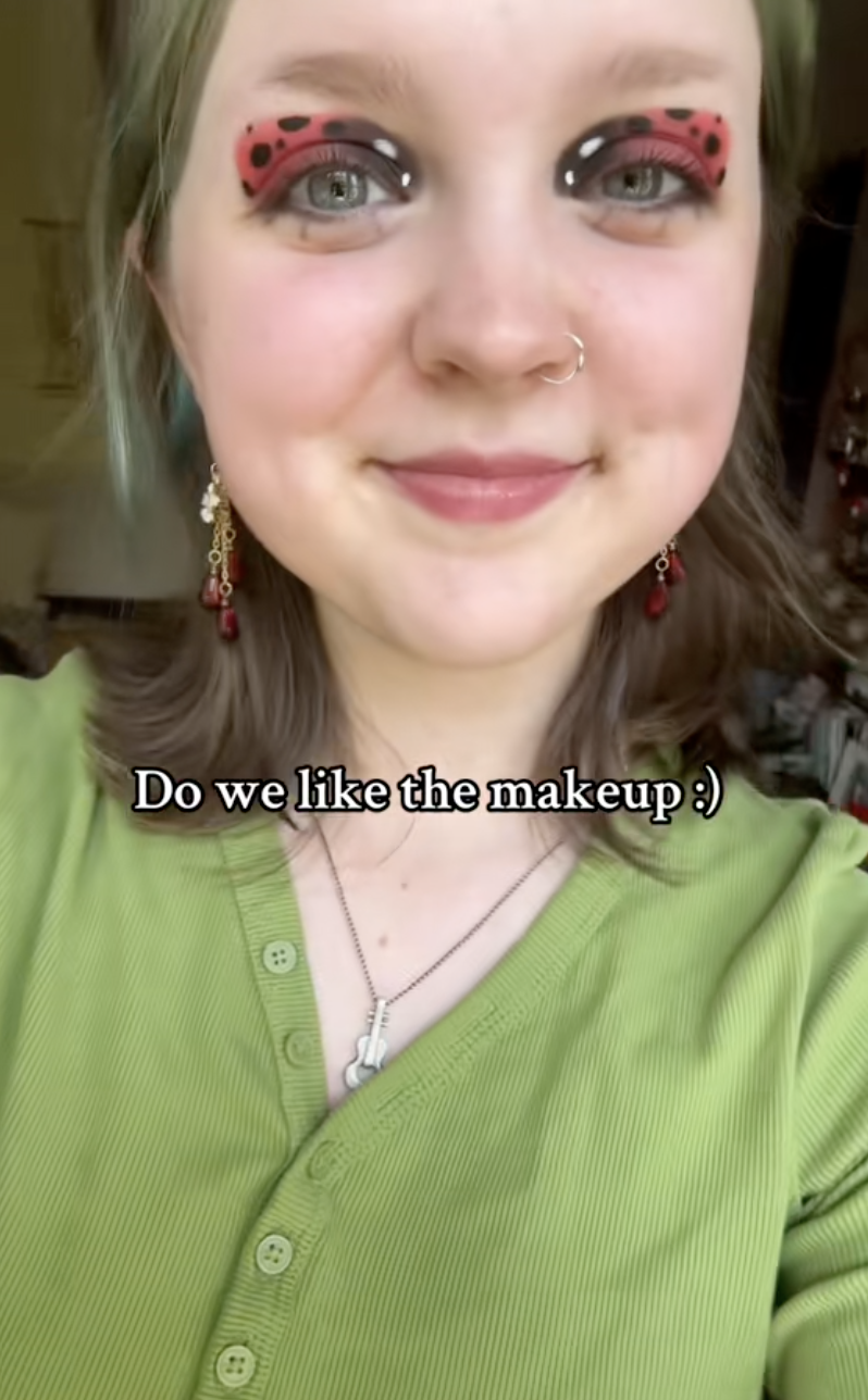 Whimsy Twee Makeup, @cuileann6